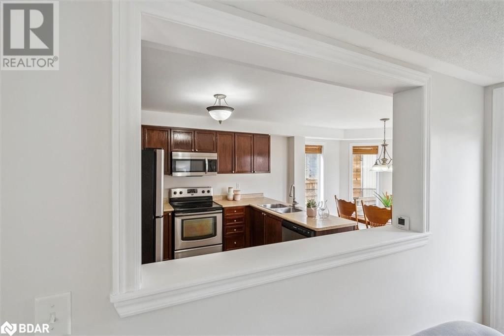 38 IAN DRIVE Image 13