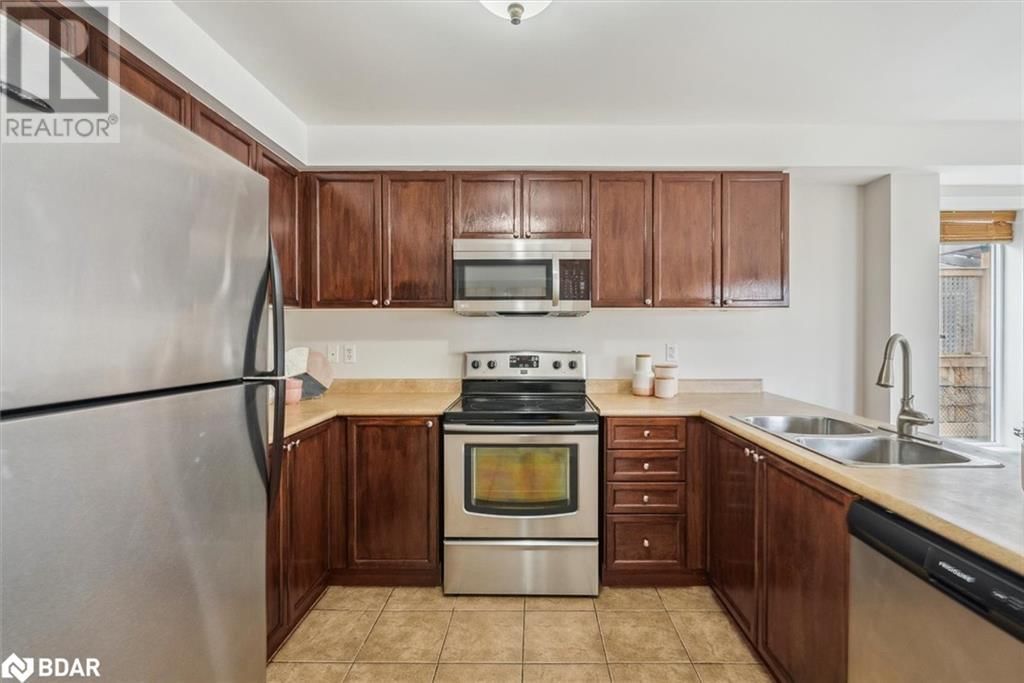 38 IAN DRIVE Image 15