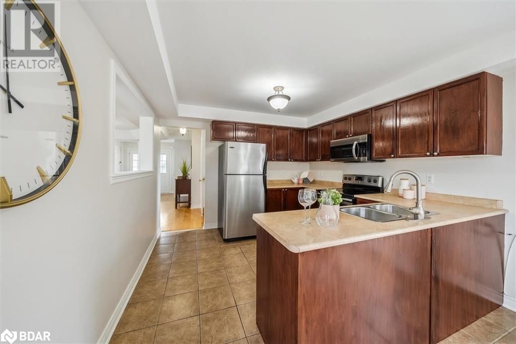38 IAN DRIVE Image 17
