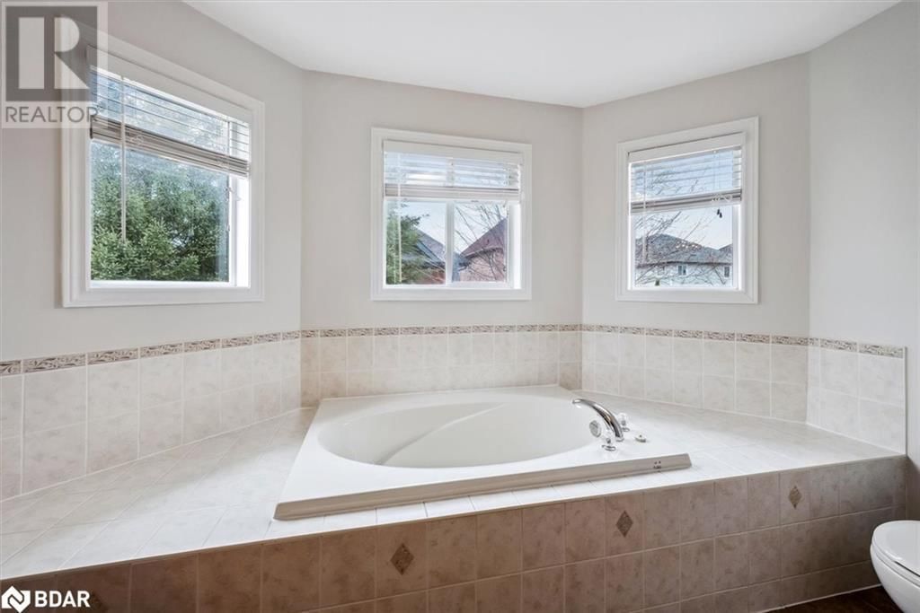 38 IAN DRIVE Image 27