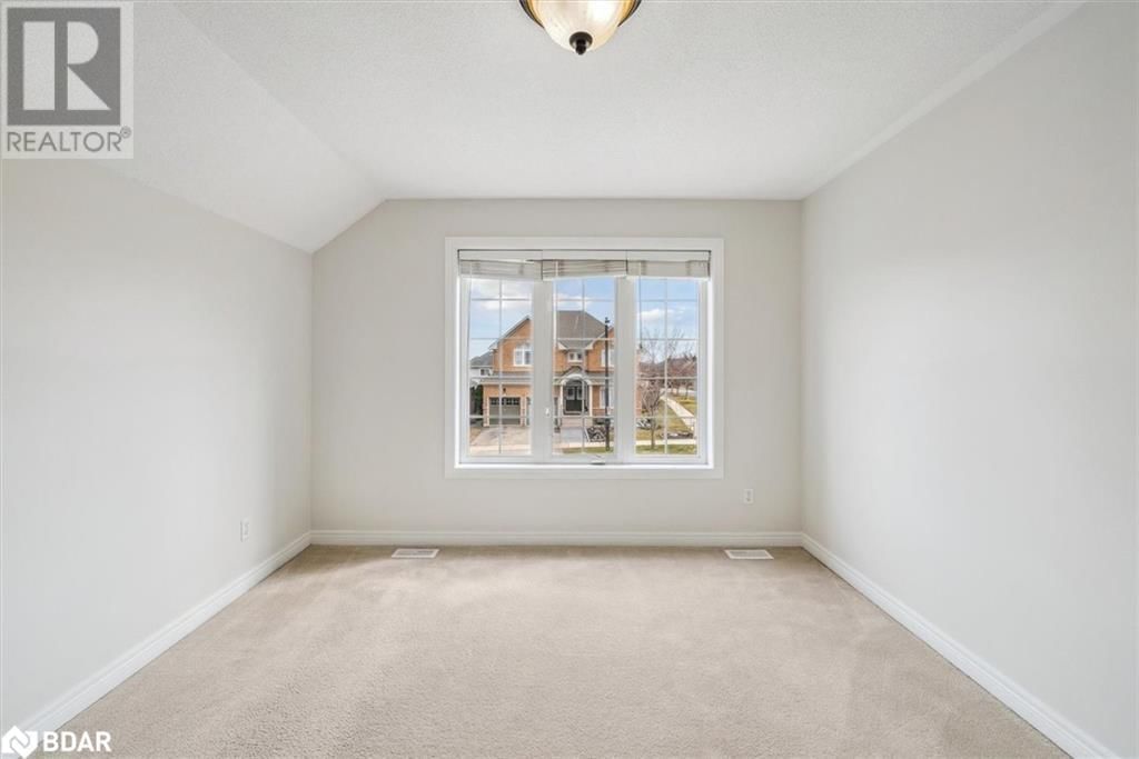 38 IAN DRIVE Image 29