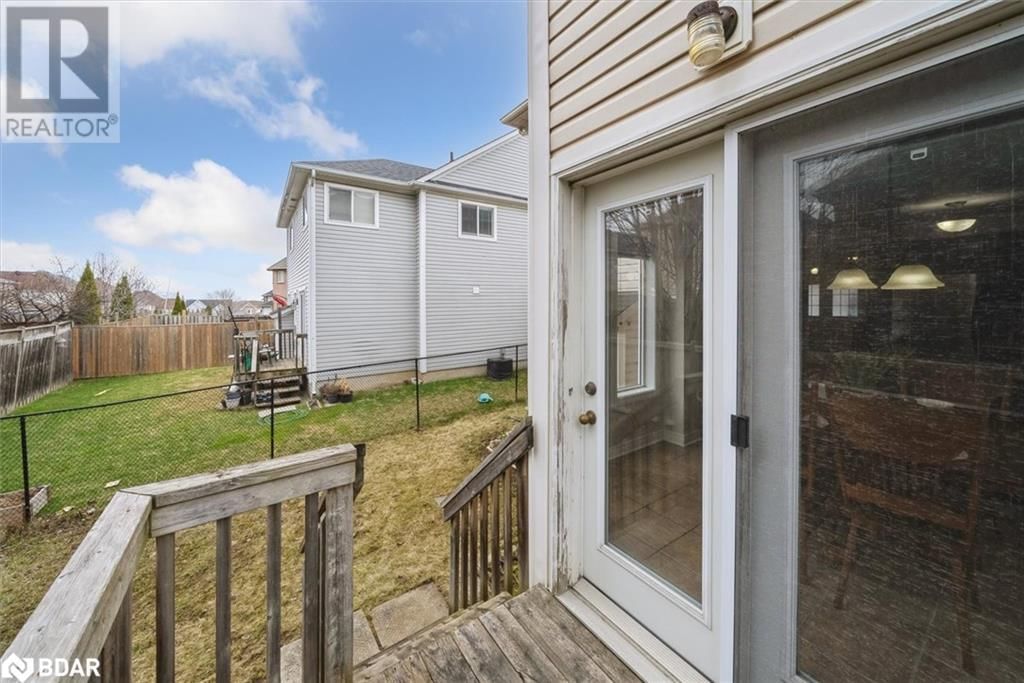 38 IAN DRIVE Image 36