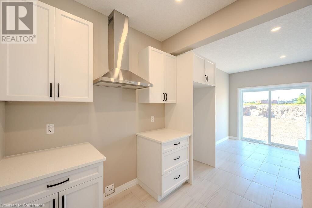 423 WOOLWICH STREET Image 14