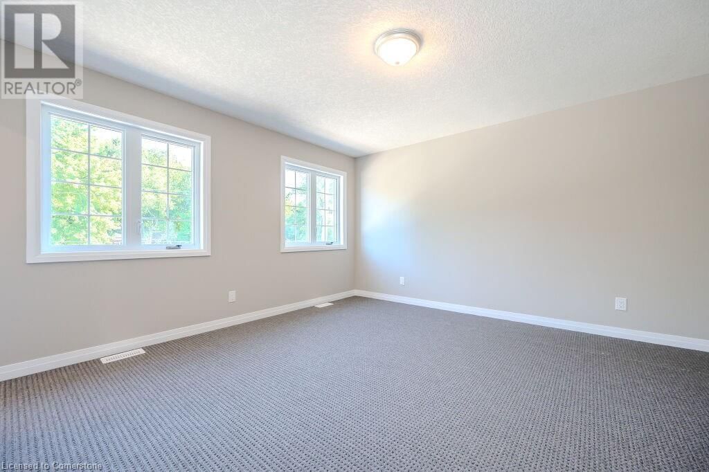 423 WOOLWICH STREET Image 19