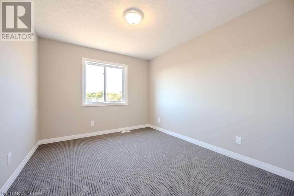423 WOOLWICH STREET Image 24
