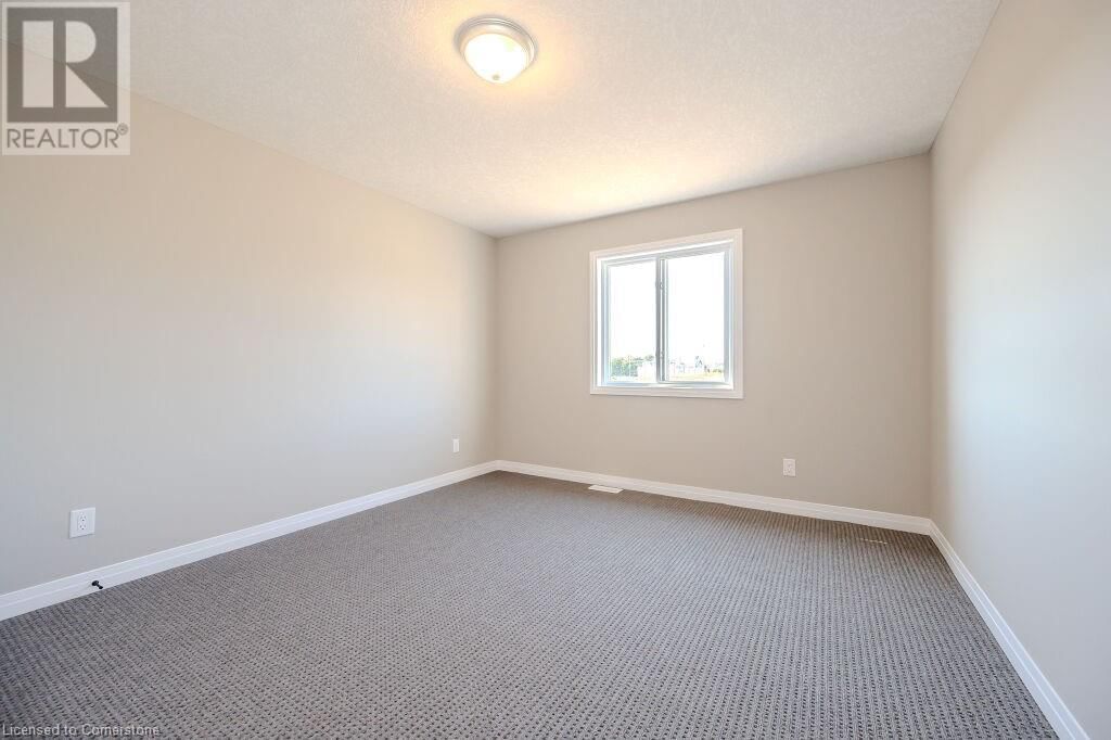 423 WOOLWICH STREET Image 25