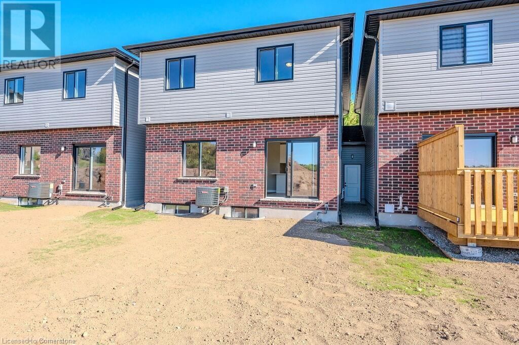 423 WOOLWICH STREET Image 35
