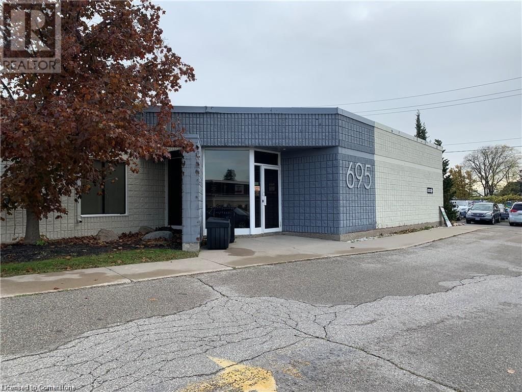 7 - 695 CORONATION BOULEVARD Image 1