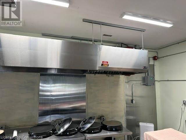 101 PARK STREET Image 13