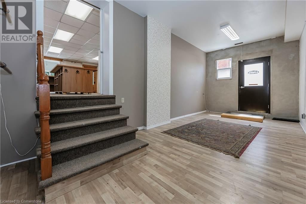 101 PARK STREET Image 8