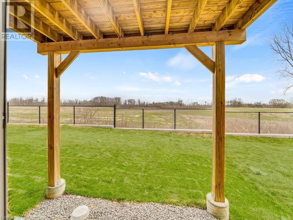140 BLOOMFIELD CRESCENT Image 41