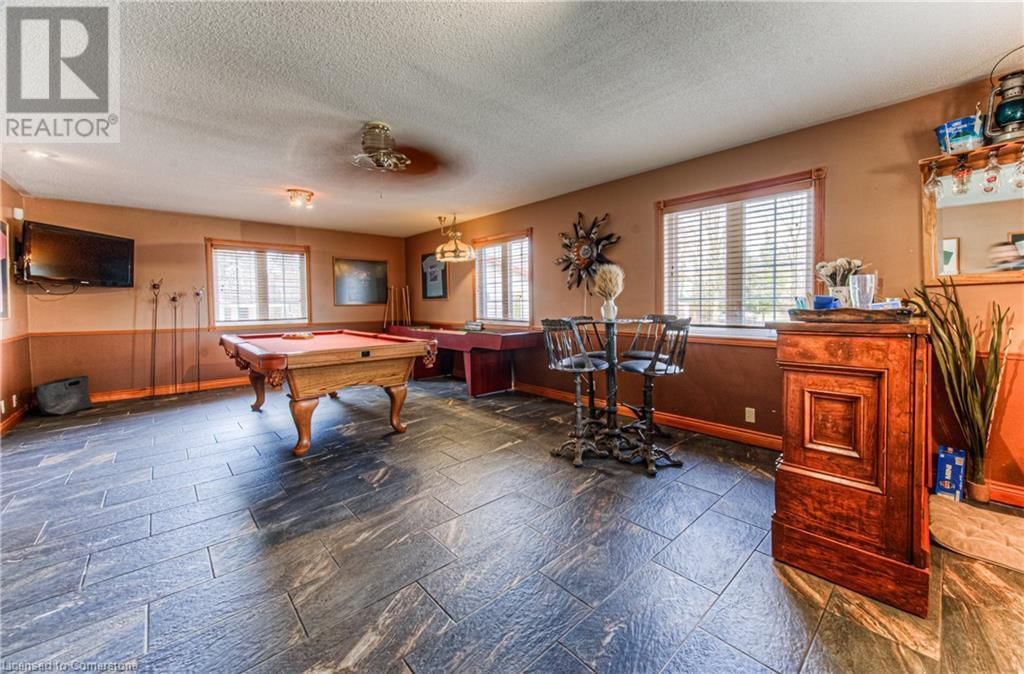 364 STANLEY STREET Image 17