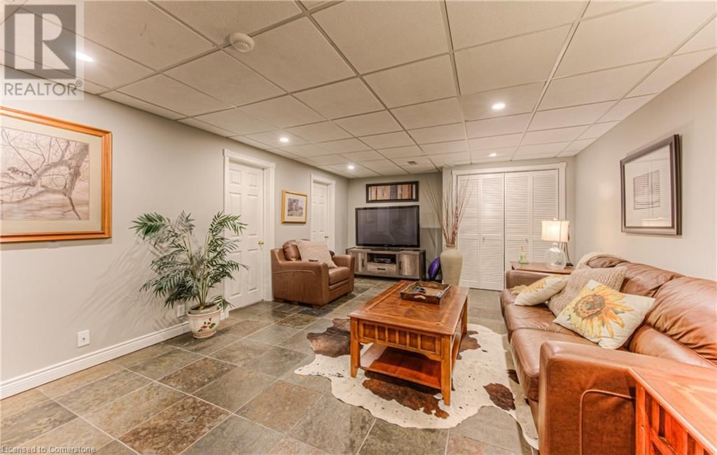 364 STANLEY STREET Image 29