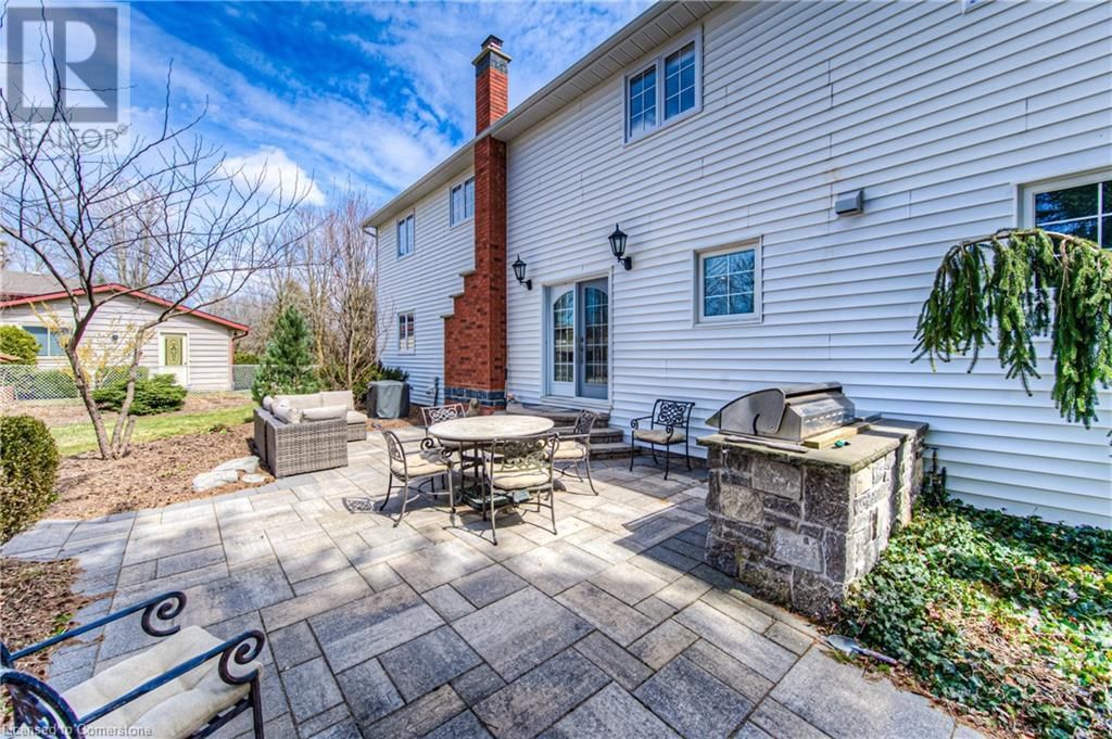 364 STANLEY STREET Image 32