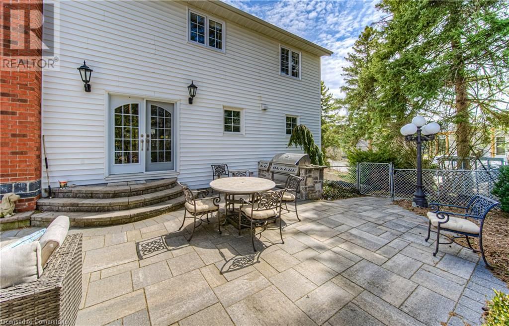 364 STANLEY STREET Image 34