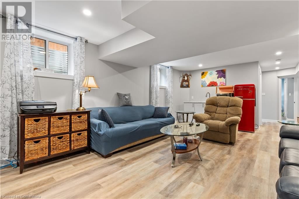 74 ROUSE AVENUE Image 40