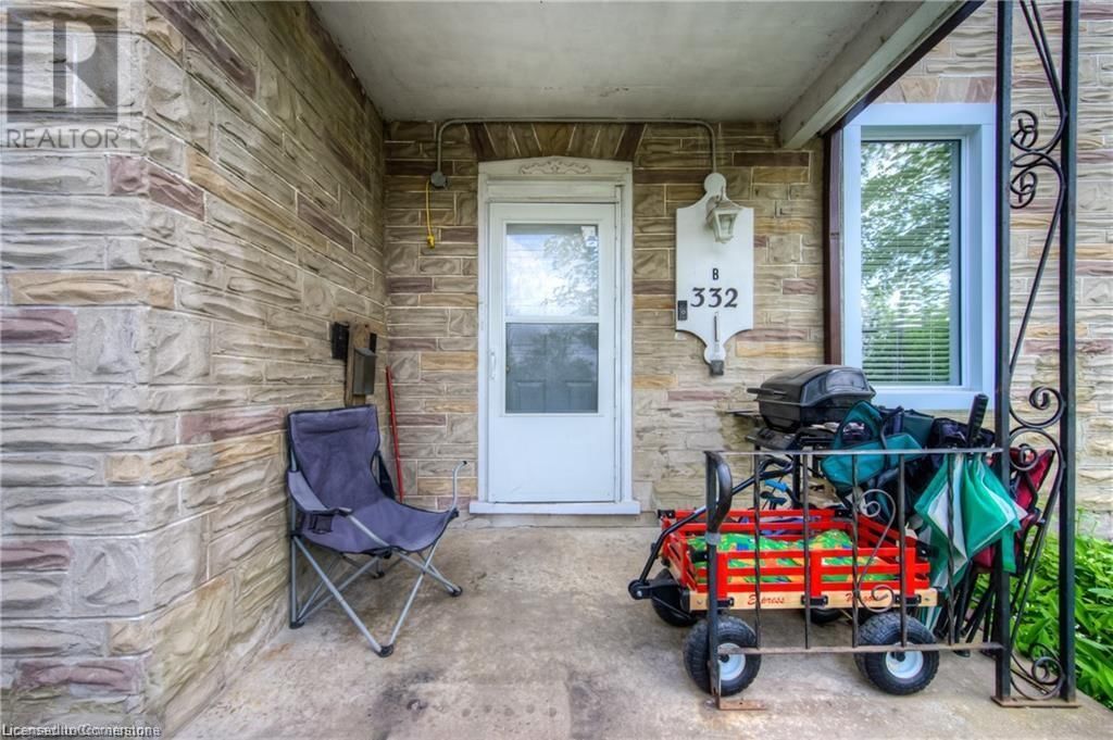 332 QUEEN STREET WEST Image 12