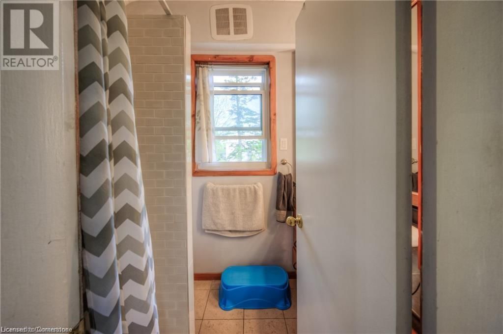 332 QUEEN STREET WEST Image 23
