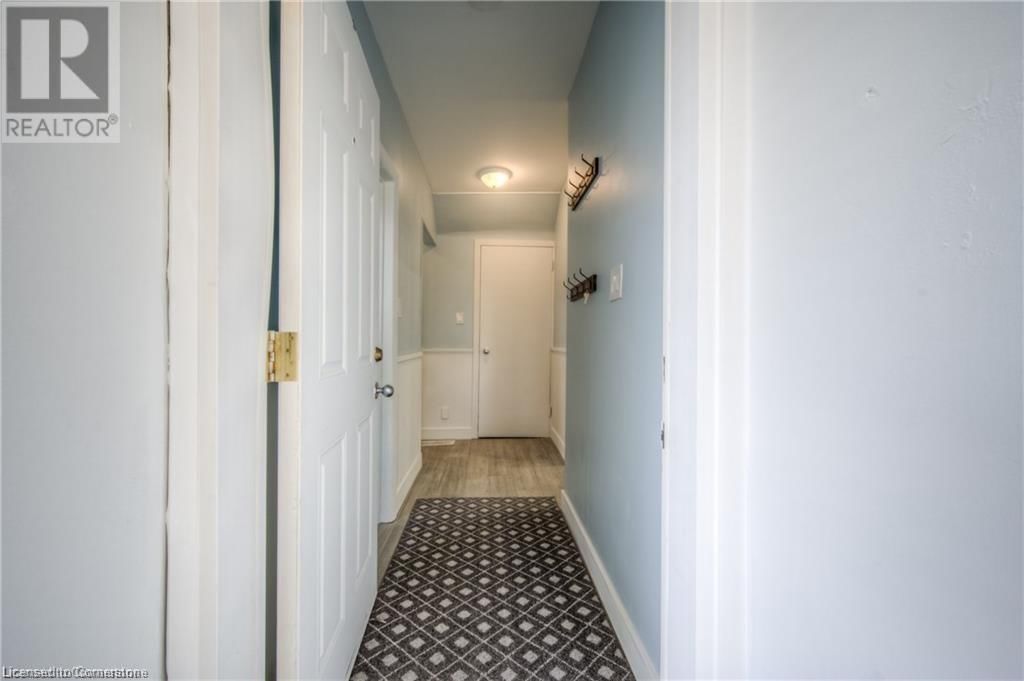 332 QUEEN STREET WEST Image 29