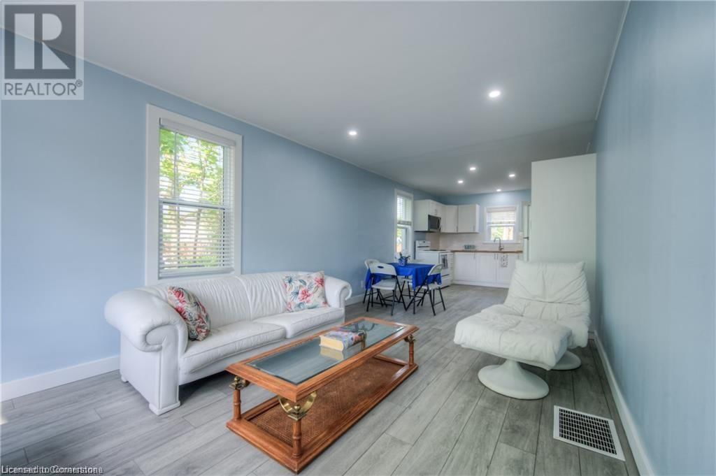 332 QUEEN STREET WEST Image 36