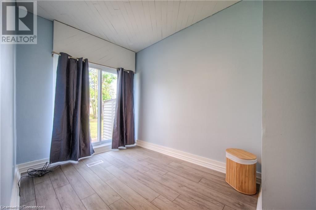 332 QUEEN STREET WEST Image 44