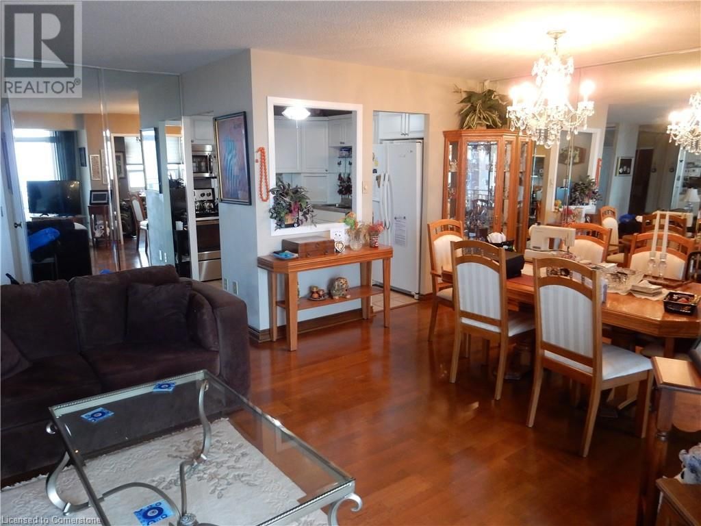 1512 - 500 GREEN ROAD Image 15