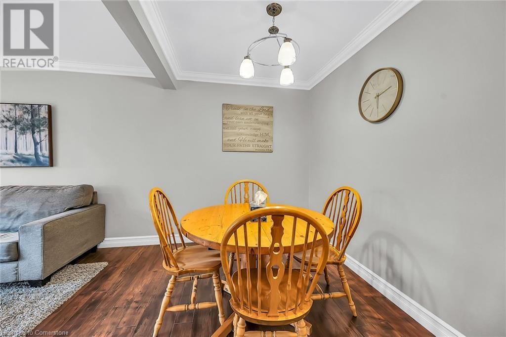 63 - 45 QUEENSLEA DRIVE Image 13
