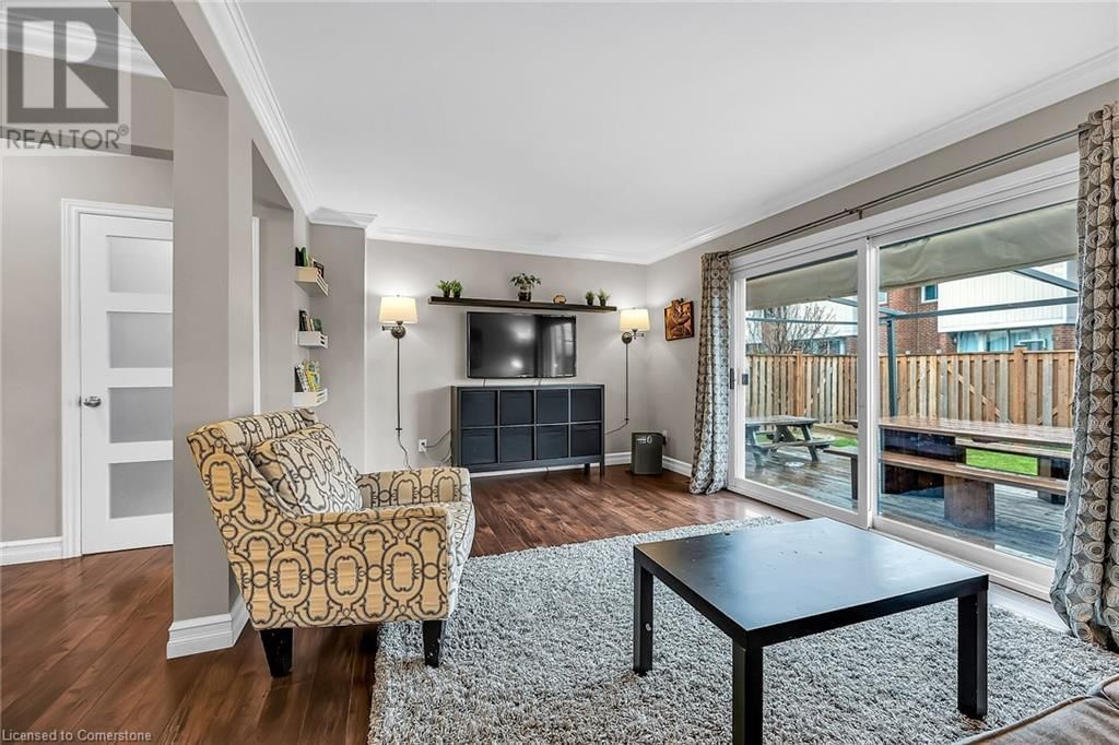 63 - 45 QUEENSLEA DRIVE Image 17