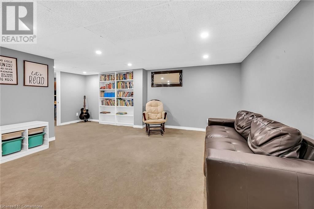 63 - 45 QUEENSLEA DRIVE Image 29