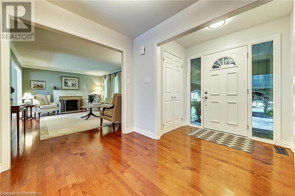 170 CAVENDISH COURT Image 17