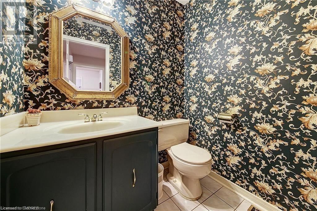 170 CAVENDISH COURT Image 32