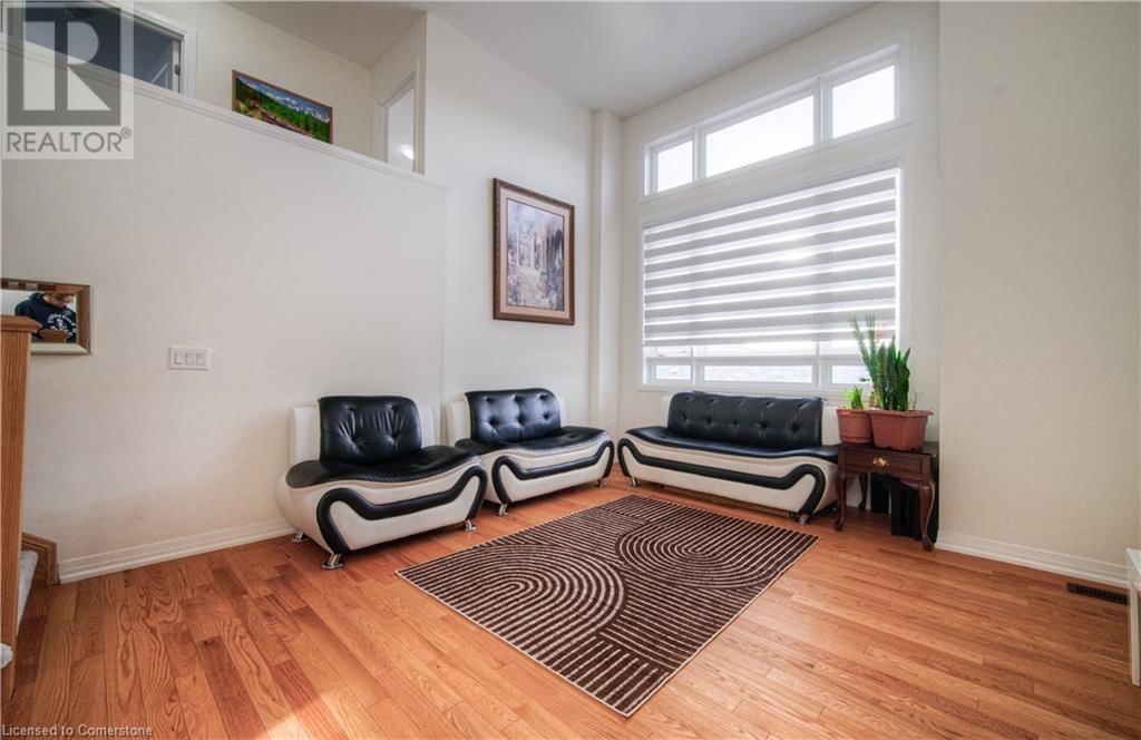 67 CROSSMORE CRESCENT Image 22