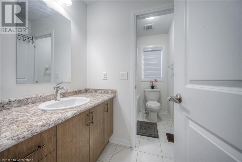 67 CROSSMORE CRESCENT Image 25