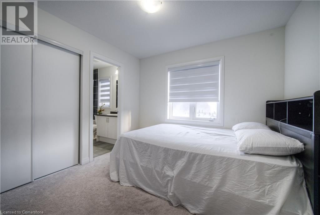 67 CROSSMORE CRESCENT Image 26