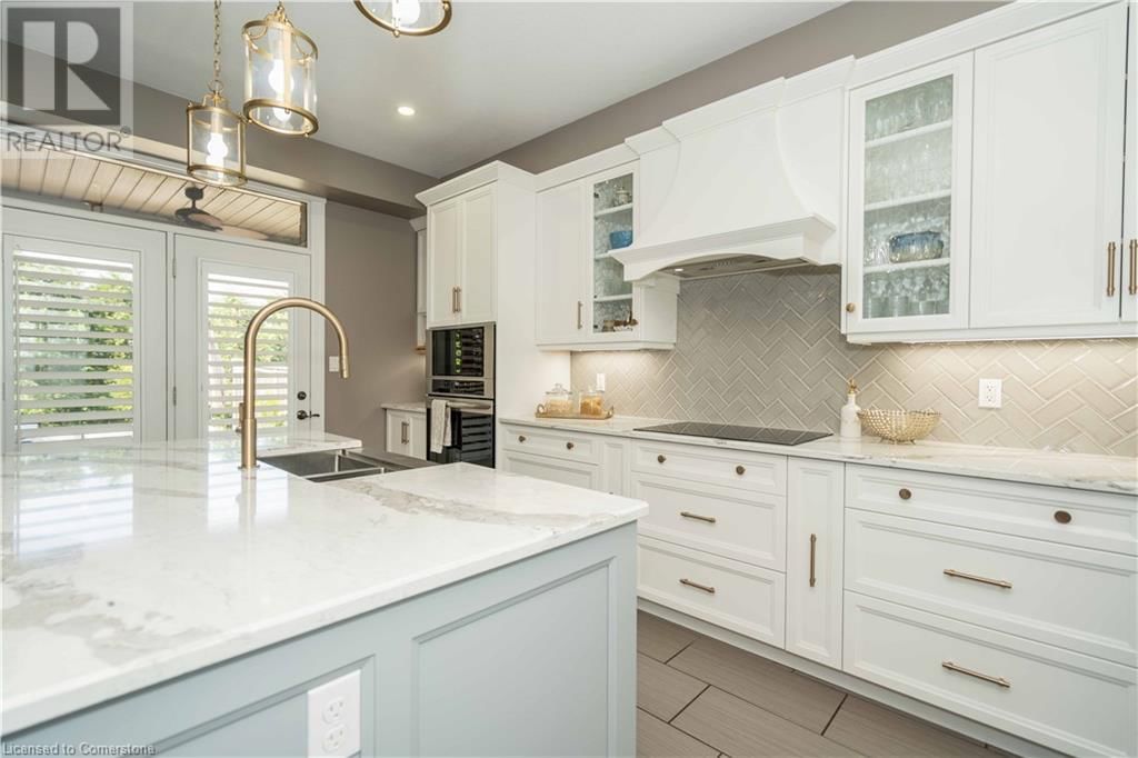 155 OAK PARK DRIVE Image 14