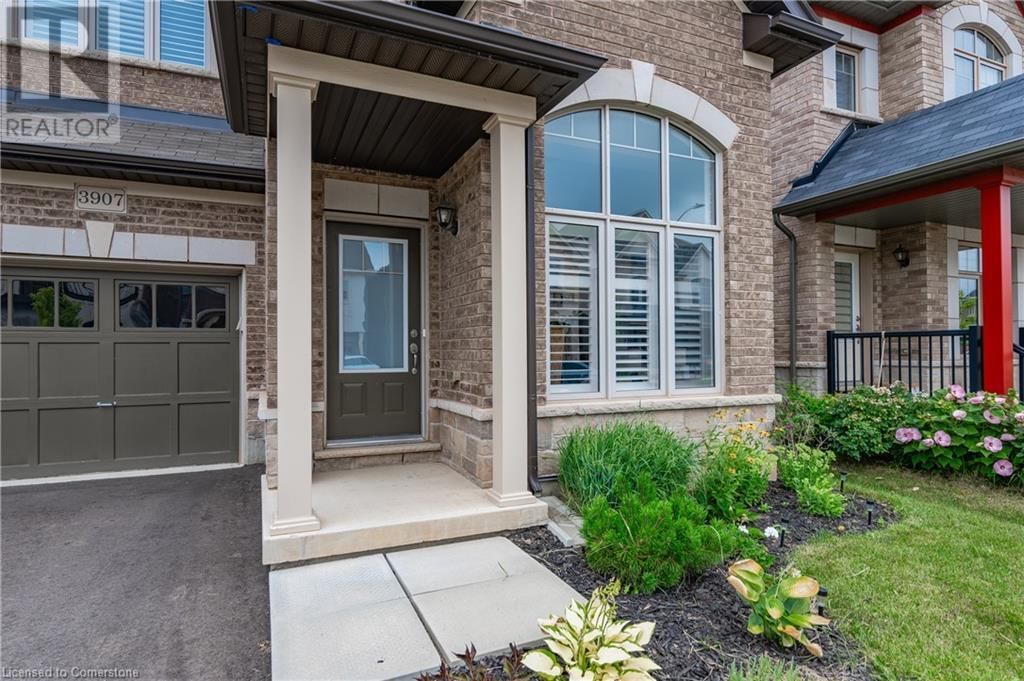 3907 TUFGAR CRESCENT Image 32