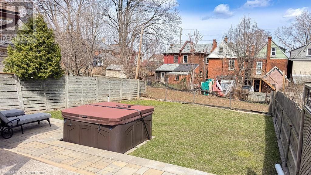 186 NAPIER STREET Image 36