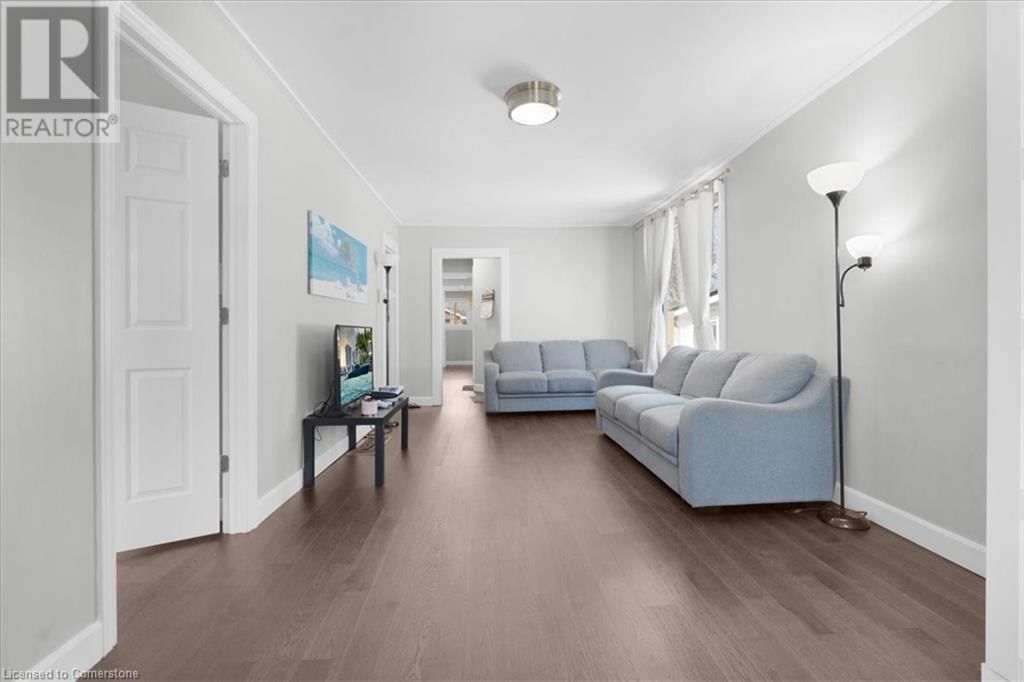 86 EAST 19TH STREET Image 4
