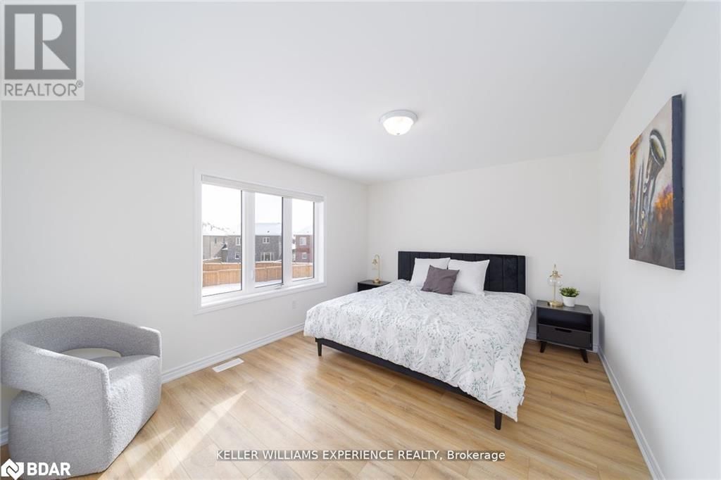 26 SANFORD CIRCLE Image 22