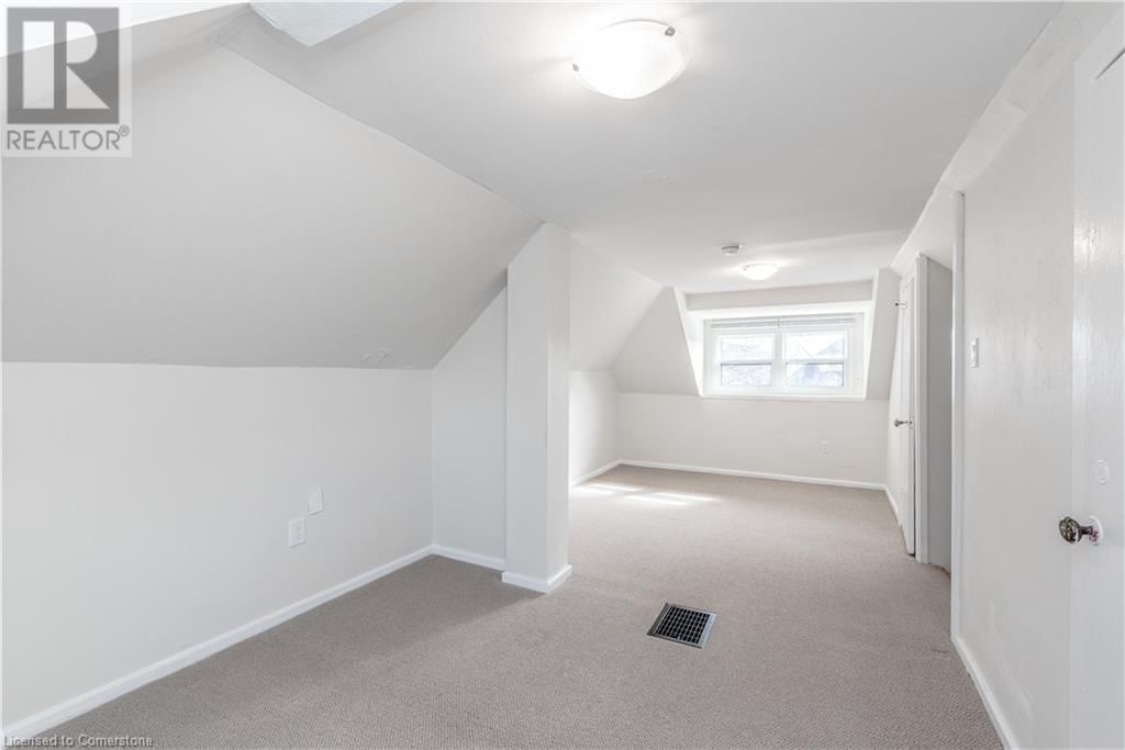73 BALMORAL AVENUE NORTH Image 29