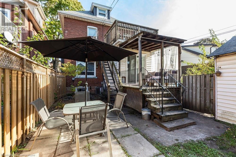 73 BALMORAL AVENUE NORTH Image 32
