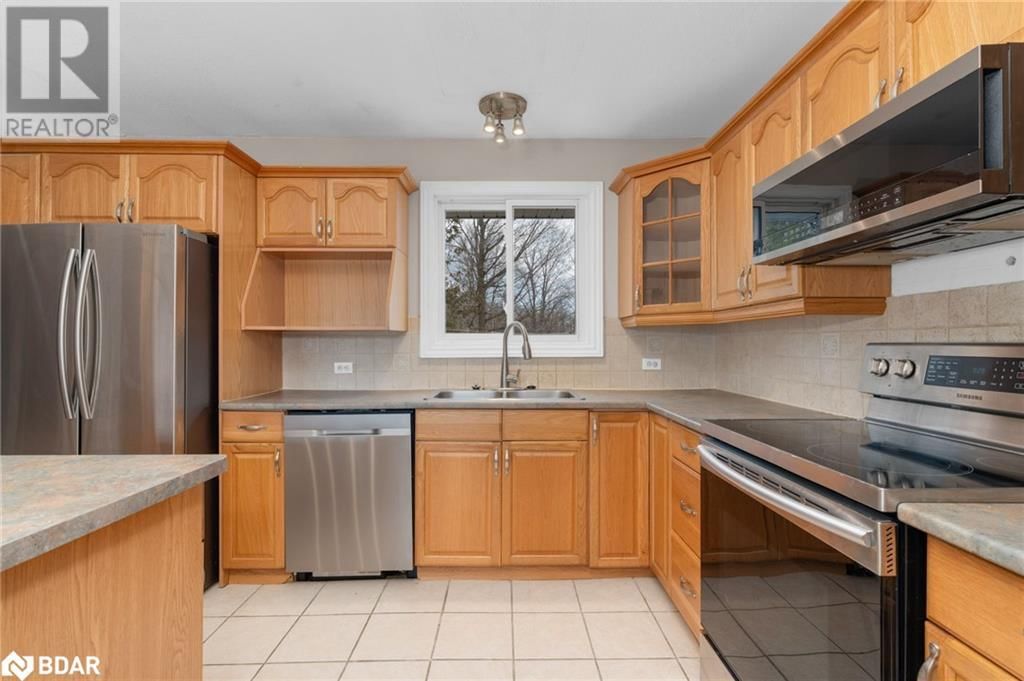 23 GREENGABLES DRIVE Image 7