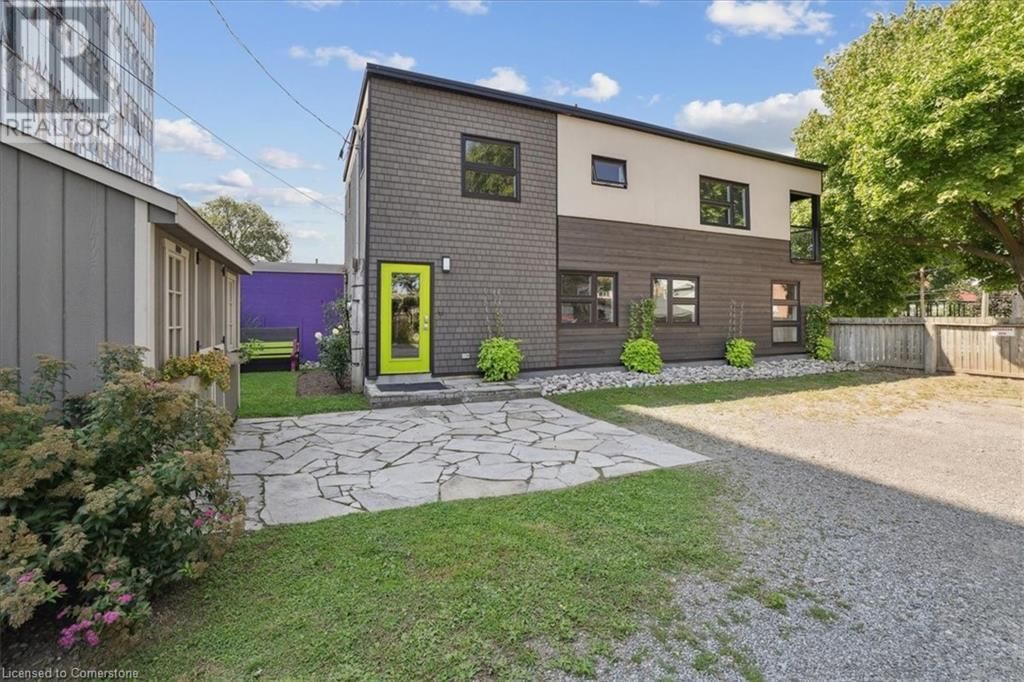 65 QUEEN STREET Image 26