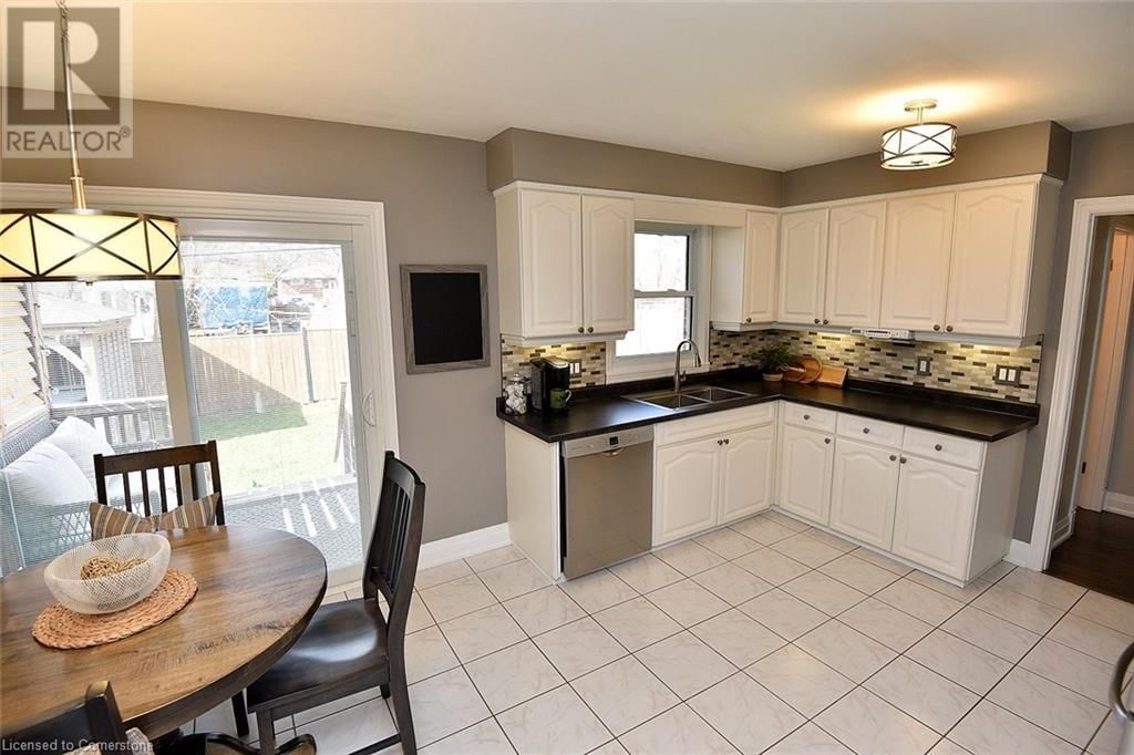 1204 TAVISTOCK DRIVE Image 10