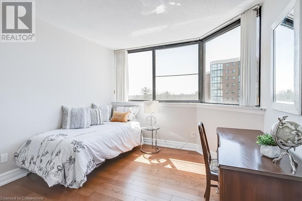 707 - 1230 MARLBOROUGH COURT Image 36