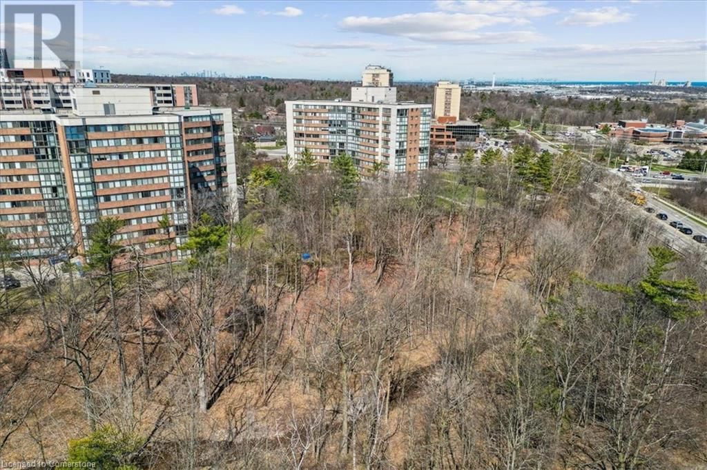 707 - 1230 MARLBOROUGH COURT Image 48