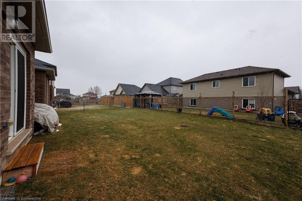 115 MAPLE STREET Image 28