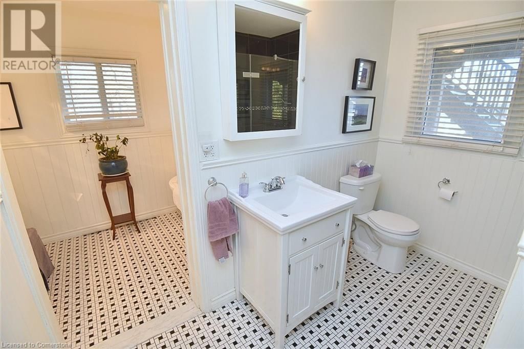 645 BEACH BOULEVARD Image 15