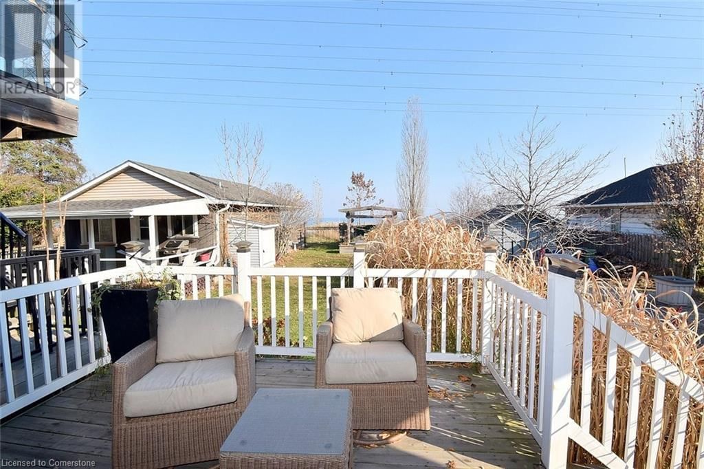 645 BEACH BOULEVARD Image 16