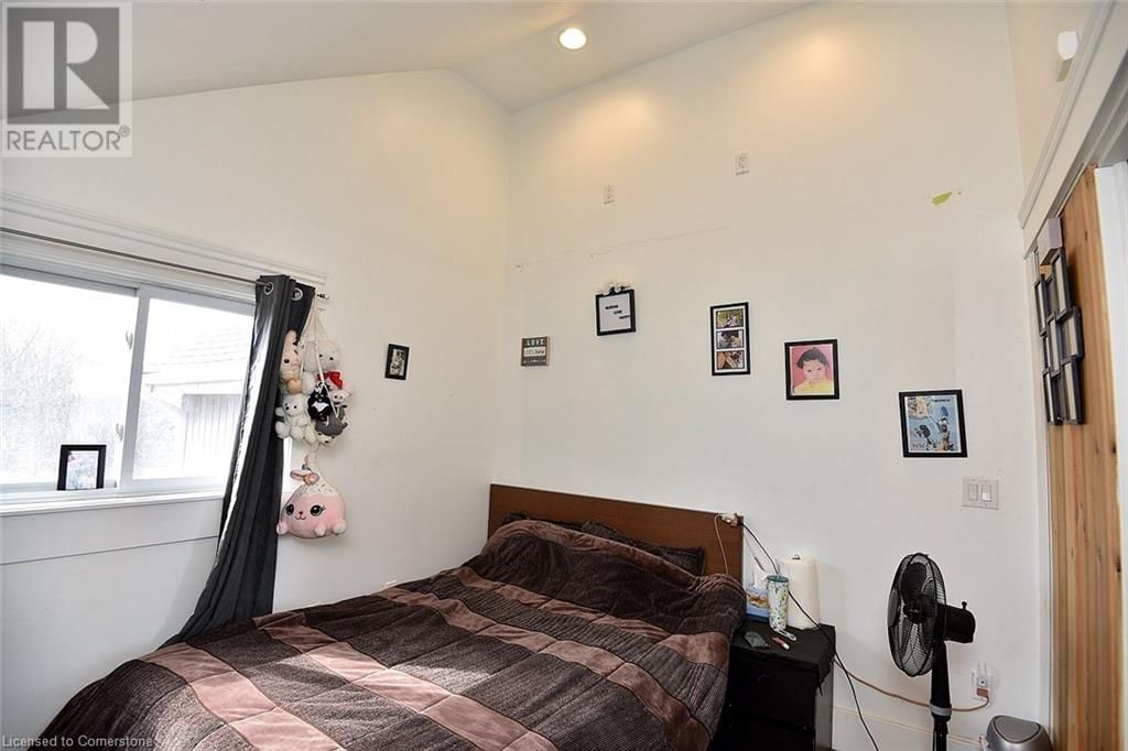 645 BEACH BOULEVARD Image 21